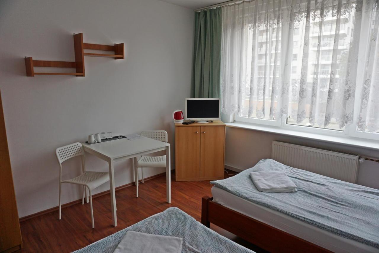 Scsk Brzezno Hostel Gdansk Bagian luar foto
