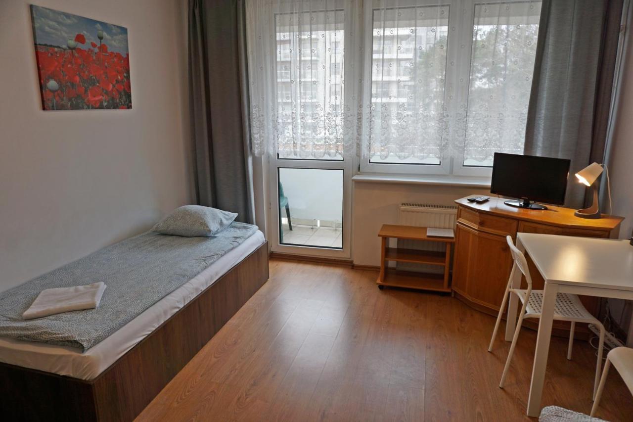 Scsk Brzezno Hostel Gdansk Bagian luar foto