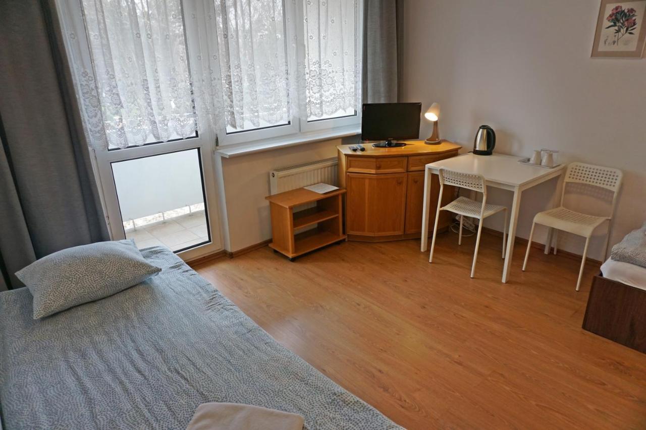 Scsk Brzezno Hostel Gdansk Bagian luar foto