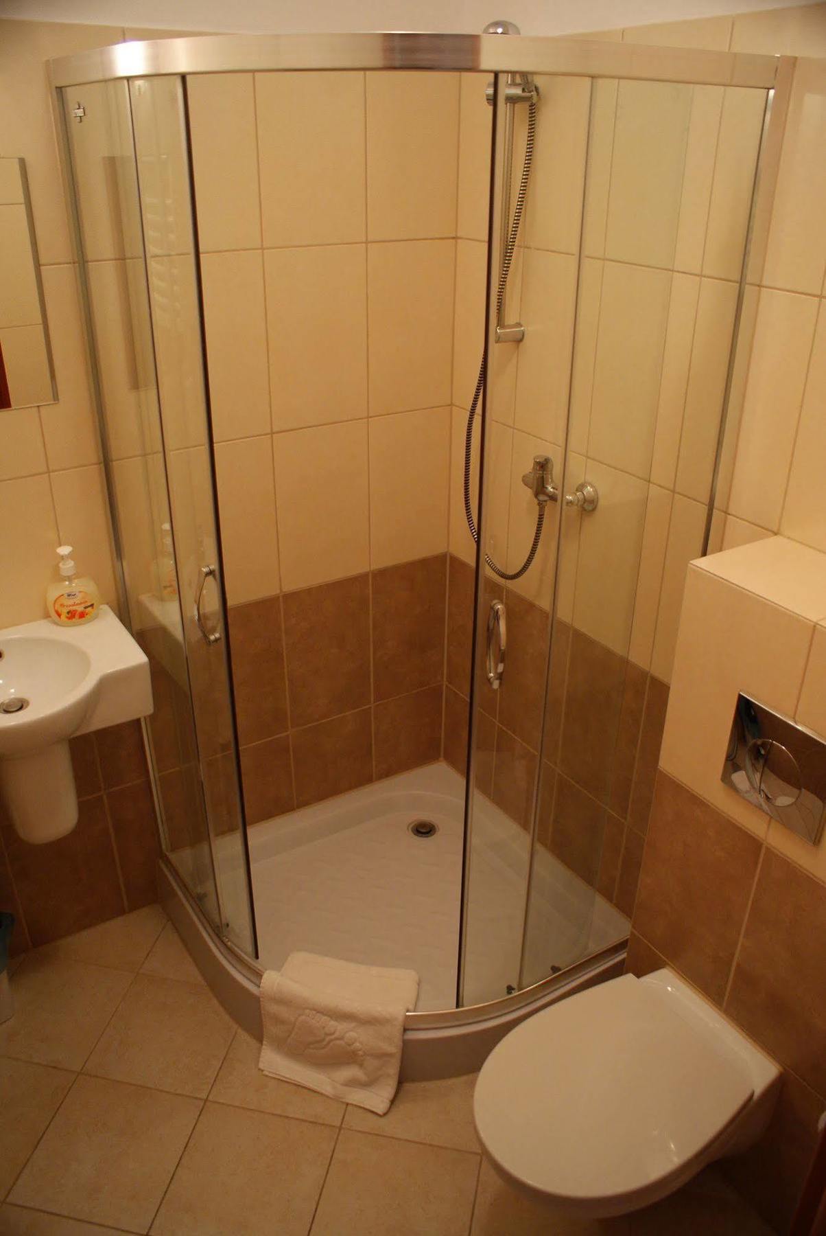 Scsk Brzezno Hostel Gdansk Bagian luar foto