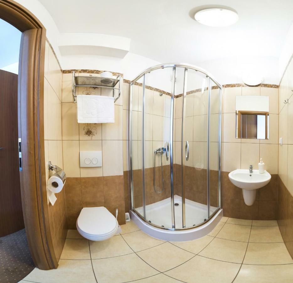 Scsk Brzezno Hostel Gdansk Bagian luar foto