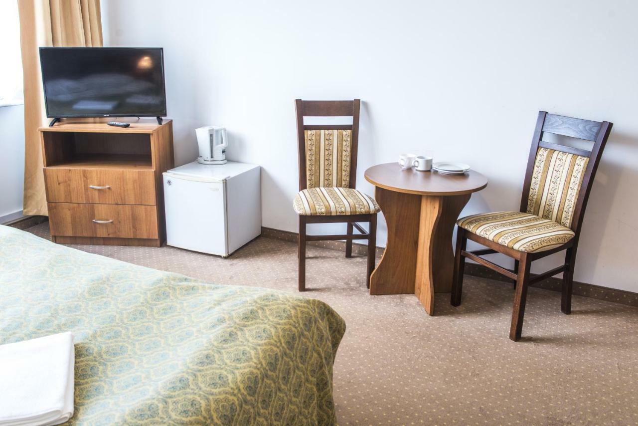 Scsk Brzezno Hostel Gdansk Bagian luar foto